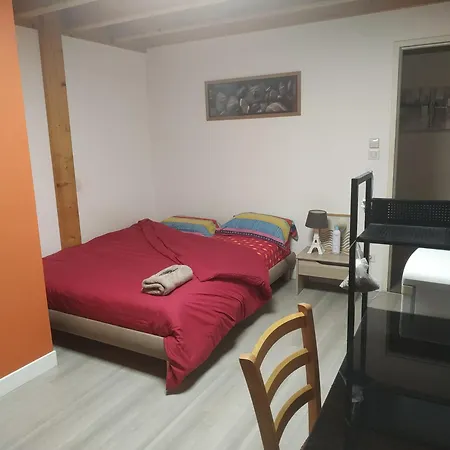 Avec Salle D'eau Et Toilette Privees Homestay Leognan